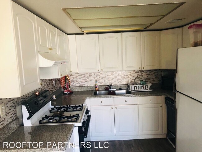 Foto del edificio - 3 br, 2 bath House - 4352 Caliente Street
