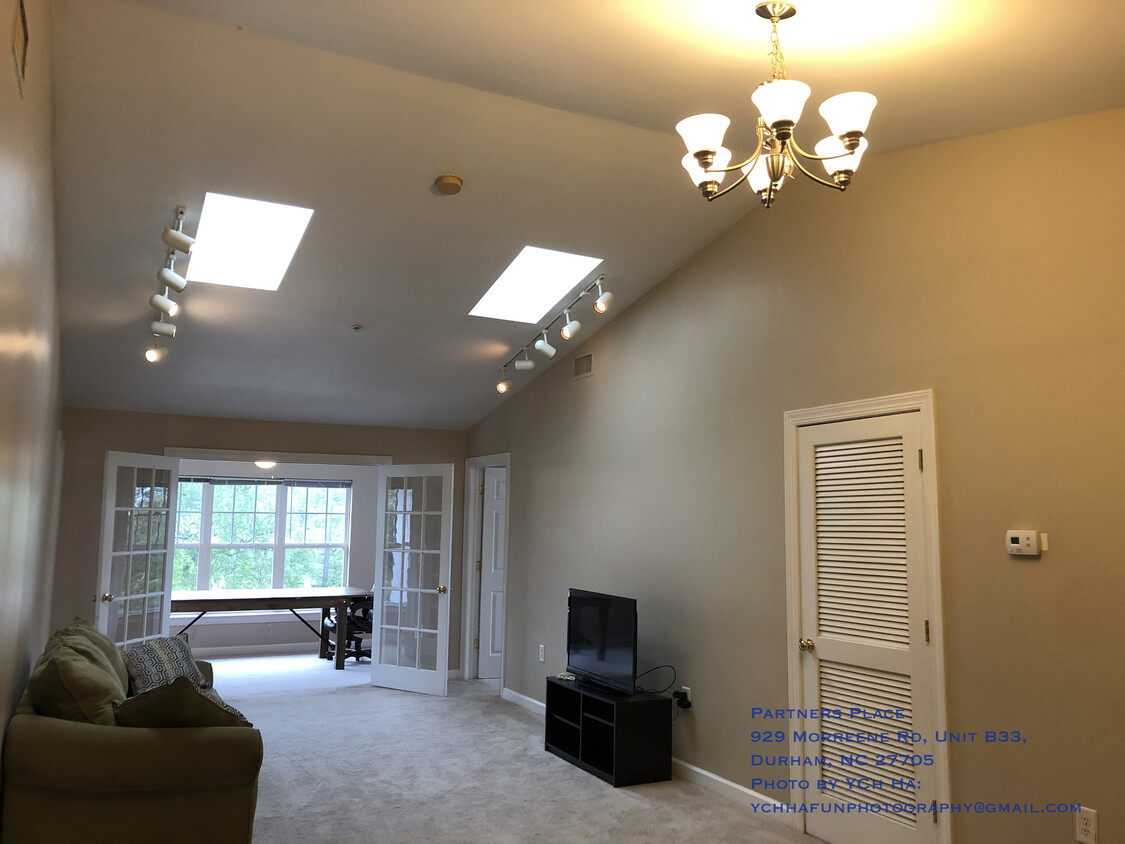 living room - 929 Morreene Rd