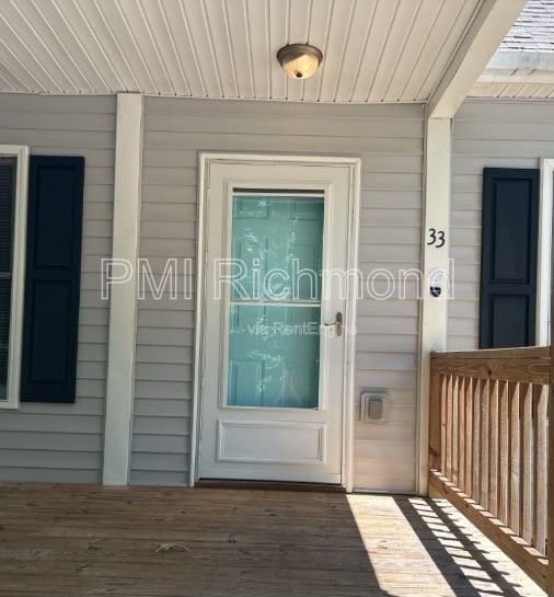 Building Photo - 33 Fairwood Dr