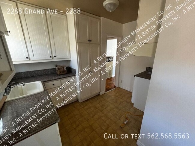 Building Photo - 2288 Grand Ave