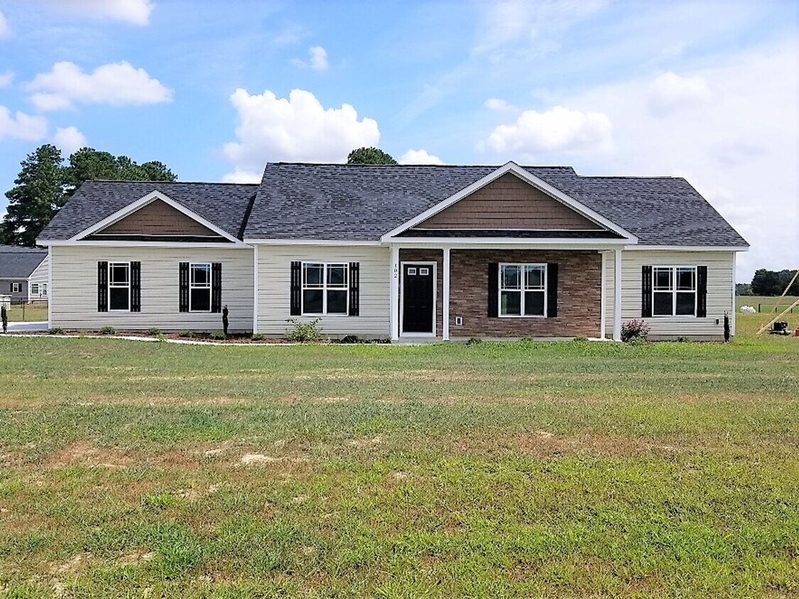 102 N Landing Dr, Goldsboro, NC 27534 House Rental in Goldsboro, NC