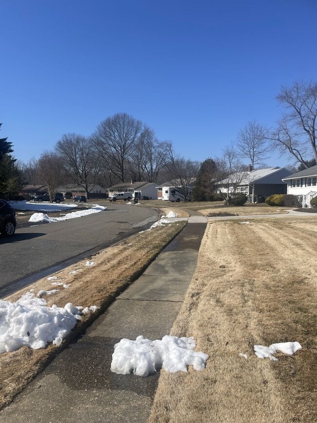 Building Photo - 1707 Dalfield Dr