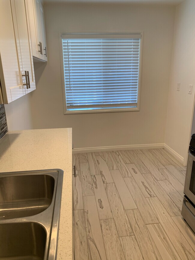 Foto del edificio - 2929 K St