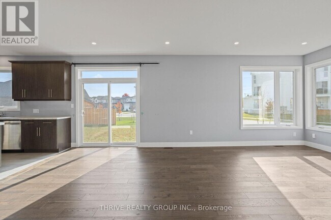 Building Photo - 300 Edgevalley Rd