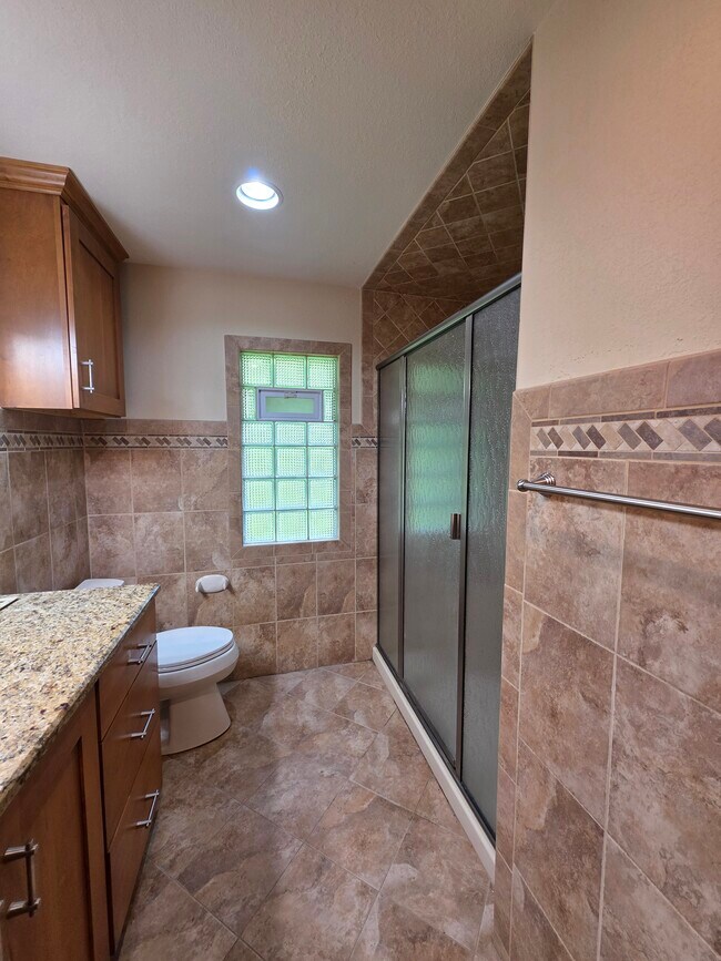 Foto del edificio - 4465 N 147th St