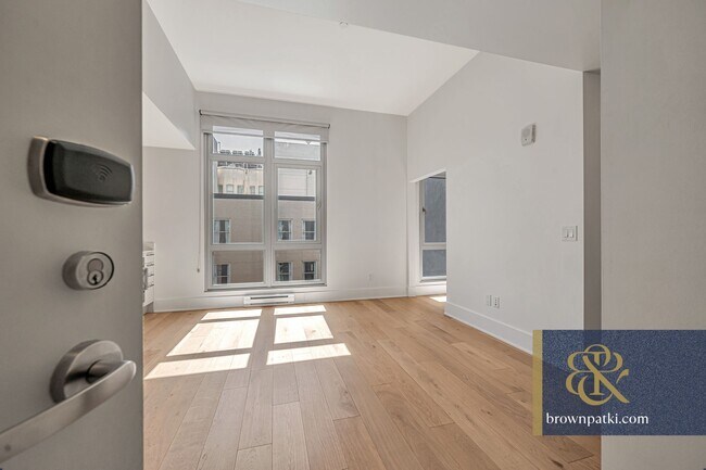 Foto del edificio - 1075 Market St