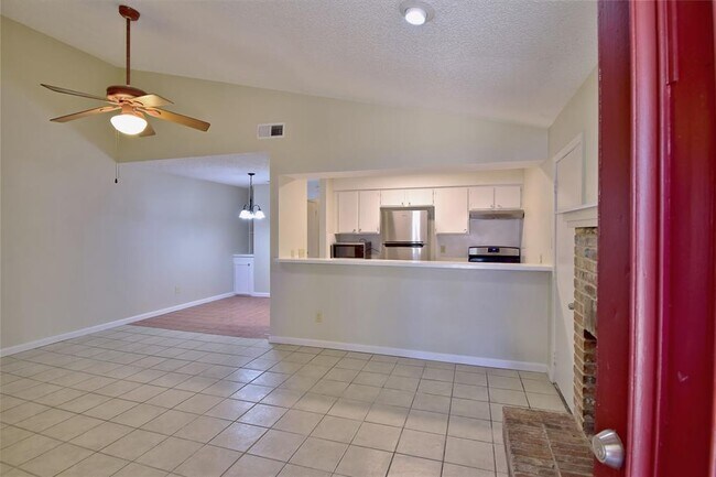 Building Photo - 6201 Soft Wind Cir