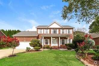 Building Photo - 110 Overhill Dr