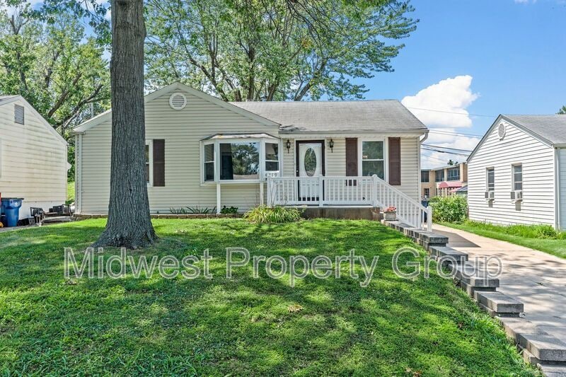 Primary Photo - 4319 Boswell Ave