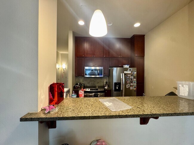 Foto del edificio - Modern Comfort Meets Prime Convenience in the Heart of Redmond’s Overlake (Reduced rent until May...
