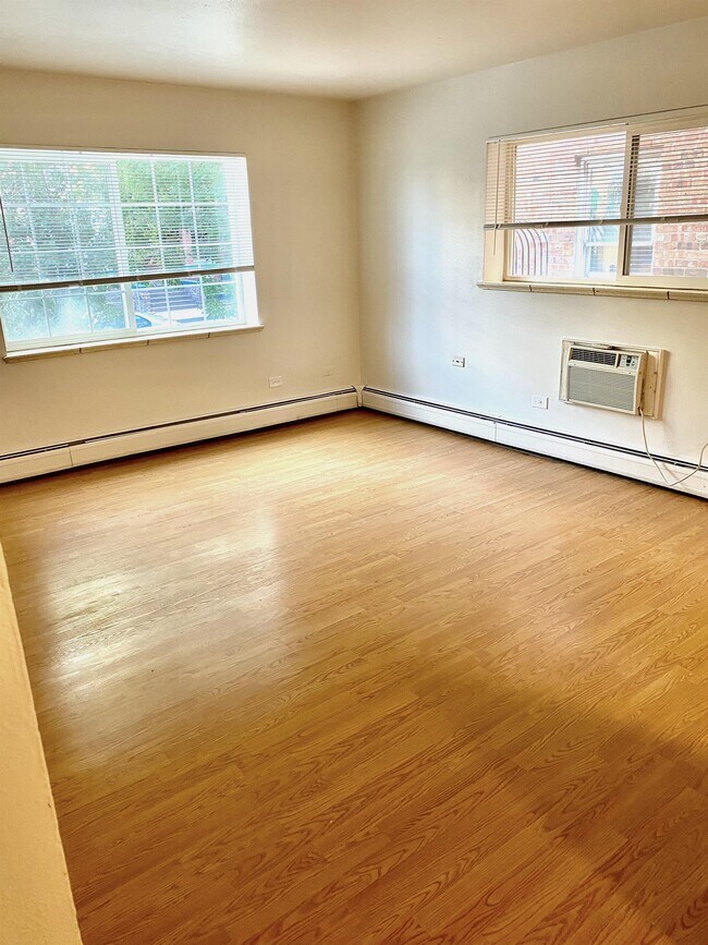 Foto del edificio - 1415 N Pearl St