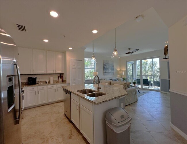 Foto del edificio - 14091 Heritage Landing Blvd