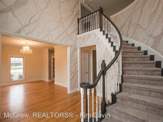 Building Photo - 4 br, 3 bath House - 3610 S. Orange Circle