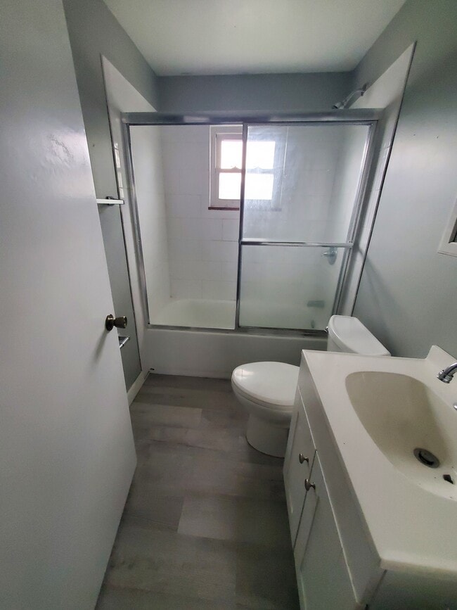 Bathroom - 227 Broad Meadows Blvd