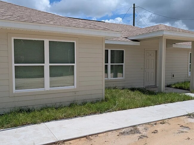 Building Photo - 8166 Juniper Rd