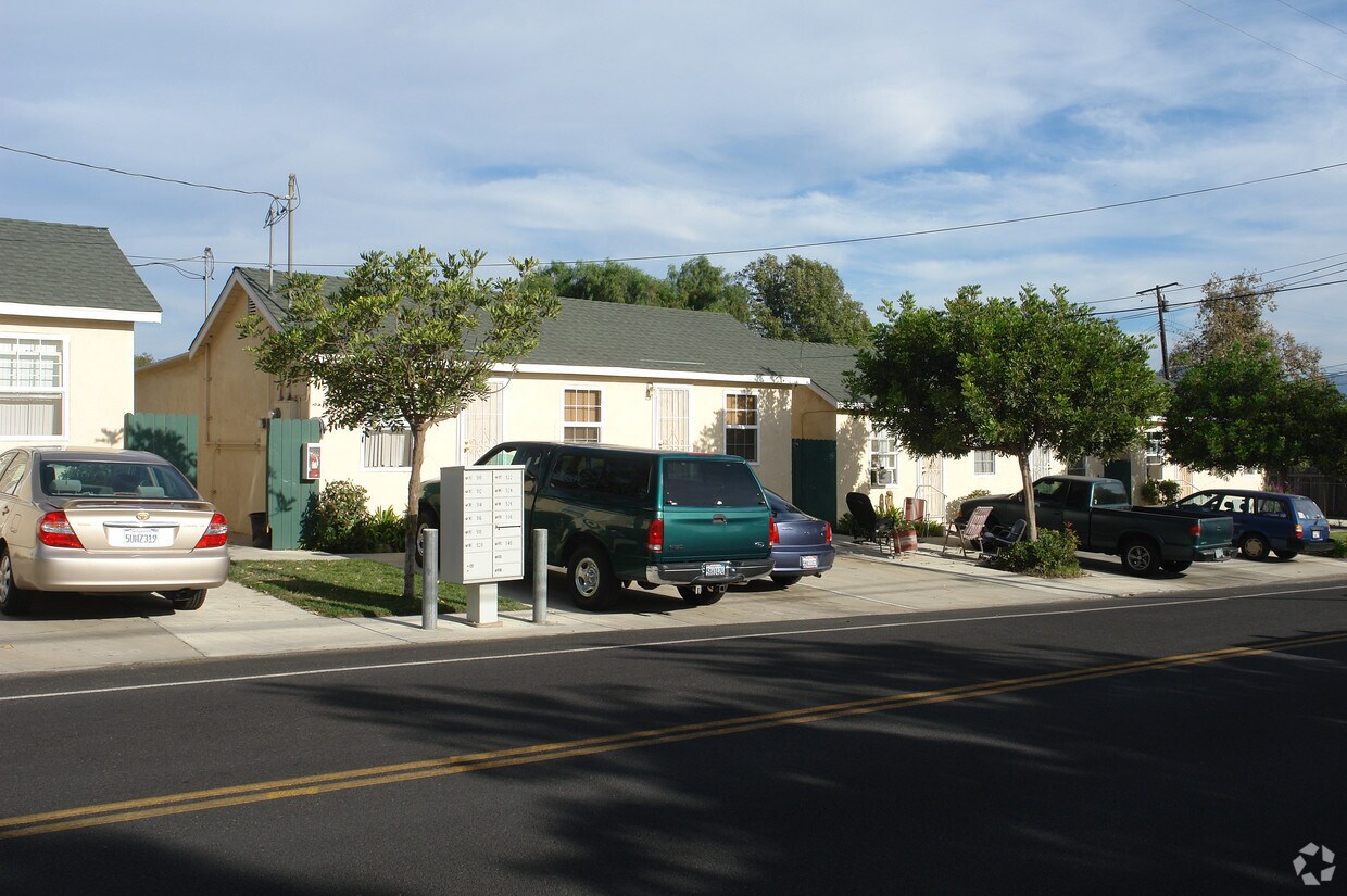Building Photo - 510-540 Anacapa Dr