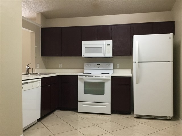 Foto del edificio - 1068 Lejay Street