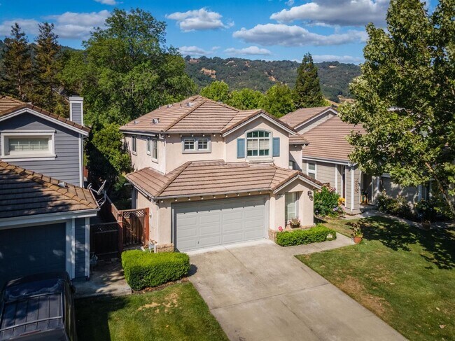 Foto del edificio - 2532 Tapestry Way