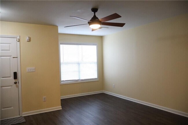 Foto del edificio - 118 Hiram Terrace