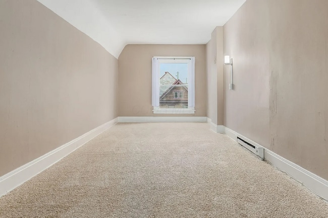 Building Photo - 440 S Ohio Ave