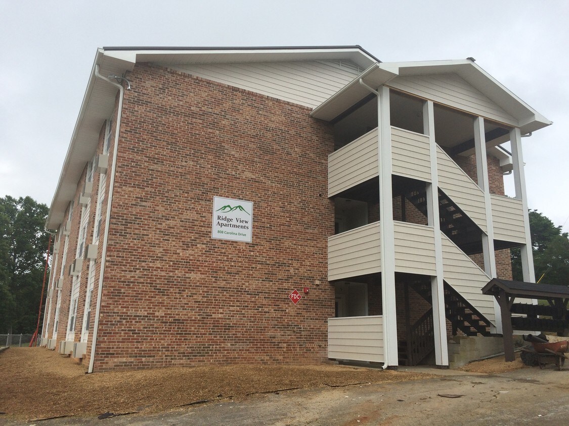 816 Carolina Dr, Greeneville, TN 37743 Apartments in Greeneville, TN