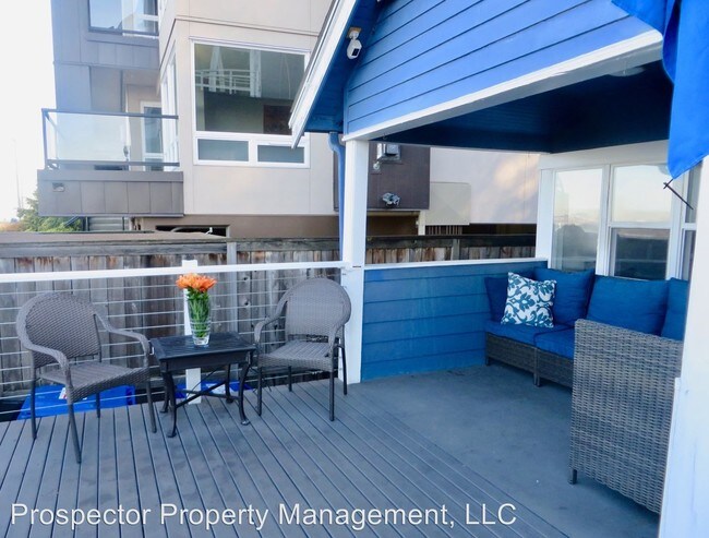 Foto del edificio - 2 br, 2 bath House - 1510 Alki Ave SW