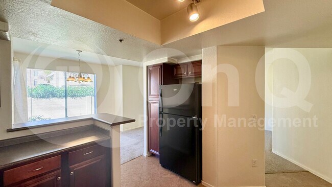 Foto del edificio - 4925 E Desert Cove Ave