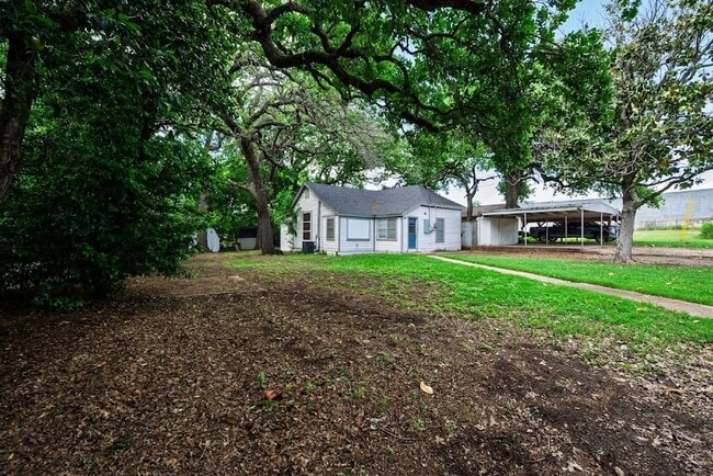 Building Photo - 107 Windsor Ct