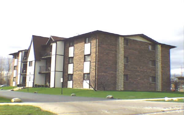 Primary Photo - 1240-1242 Chalet Rd