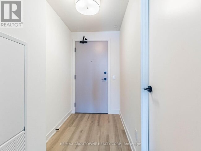 Building Photo - 8020 Derry Rd