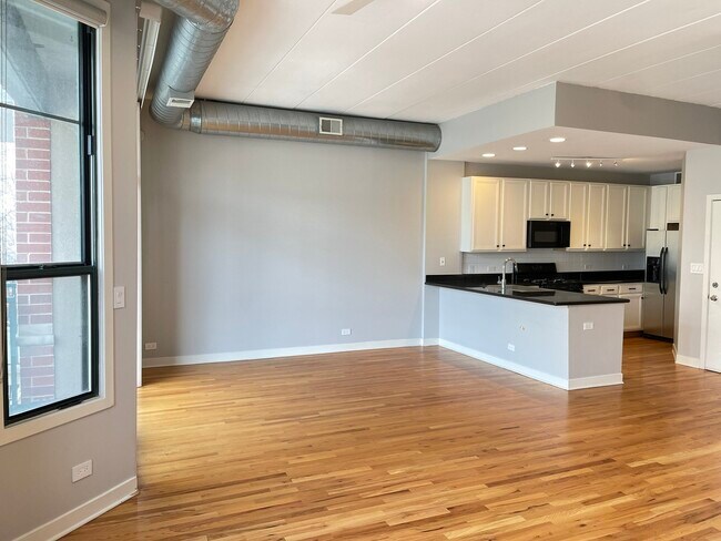 Building Photo - 849 W Monroe St