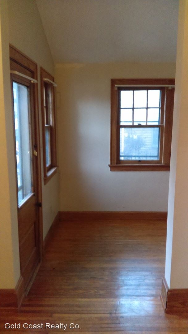 Building Photo - 42 N 10th St