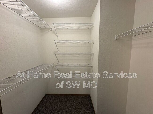 Foto del edificio - 887 N 22nd St