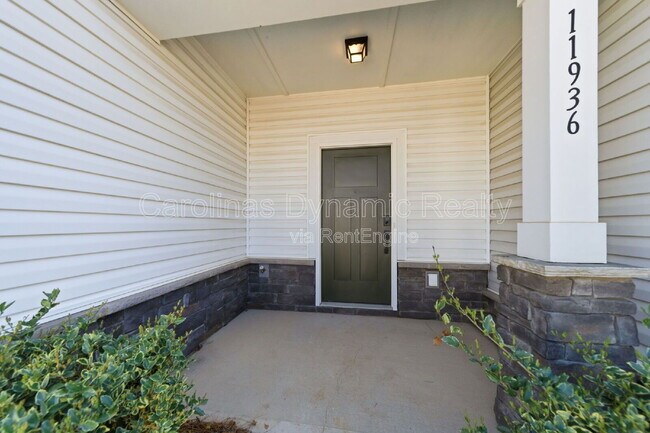 Foto del edificio - 11936 Basking Dr