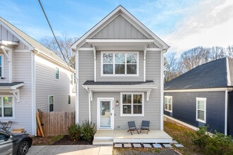 Building Photo - 303 Spruce St