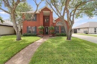 Building Photo - 8114 Etienne Dr