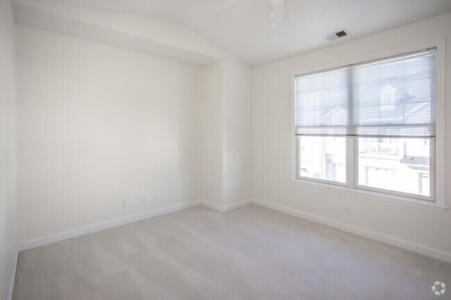 1 dormitorio, 1 baño - Cranbrook - Dormitorio - The Pointe at Adams Ridge