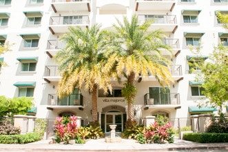 Building Photo - Villa Majorca