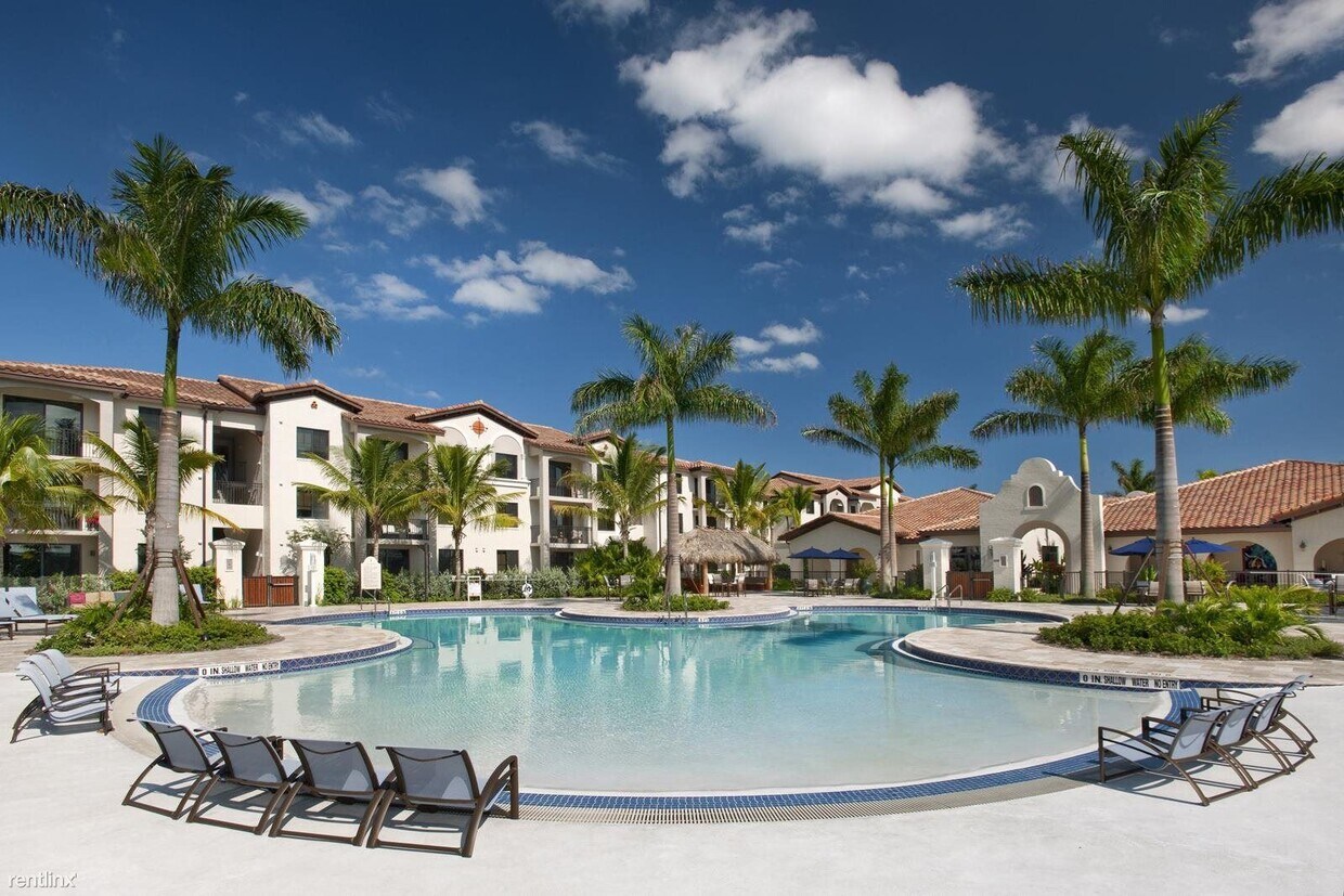 Foto principal - 925 NW 97th Ave