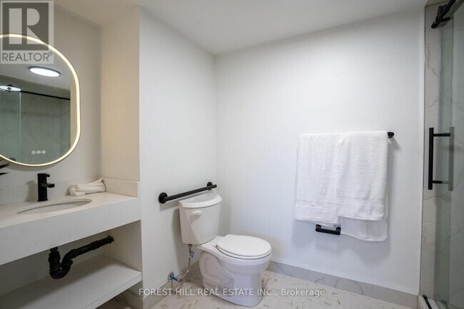 Building Photo - 4 Southwell Dr