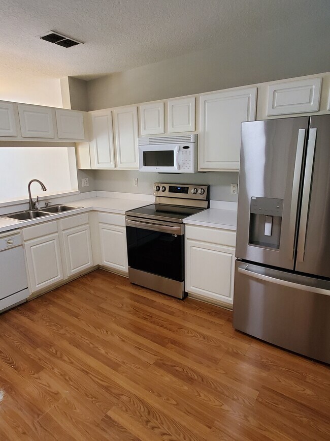 Cocina - 1256 Standridge Dr
