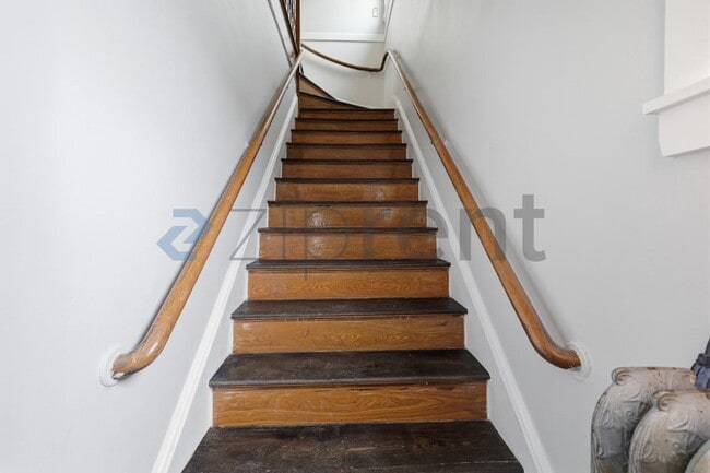 Building Photo - 1 Kavanaugh Way