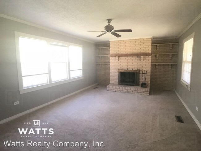 Building Photo - 3 br, 1 bath House - 625 9th Avenue