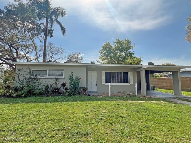 Building Photo - 1626 Moreno Ave