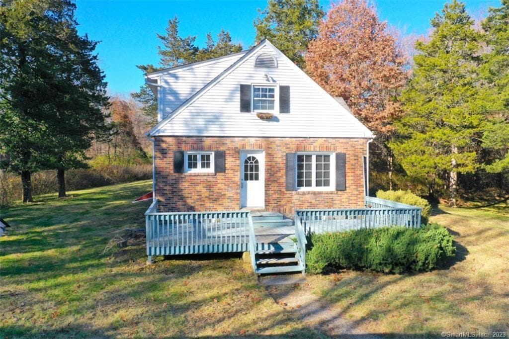 Primary Photo - 443 Benson Rd