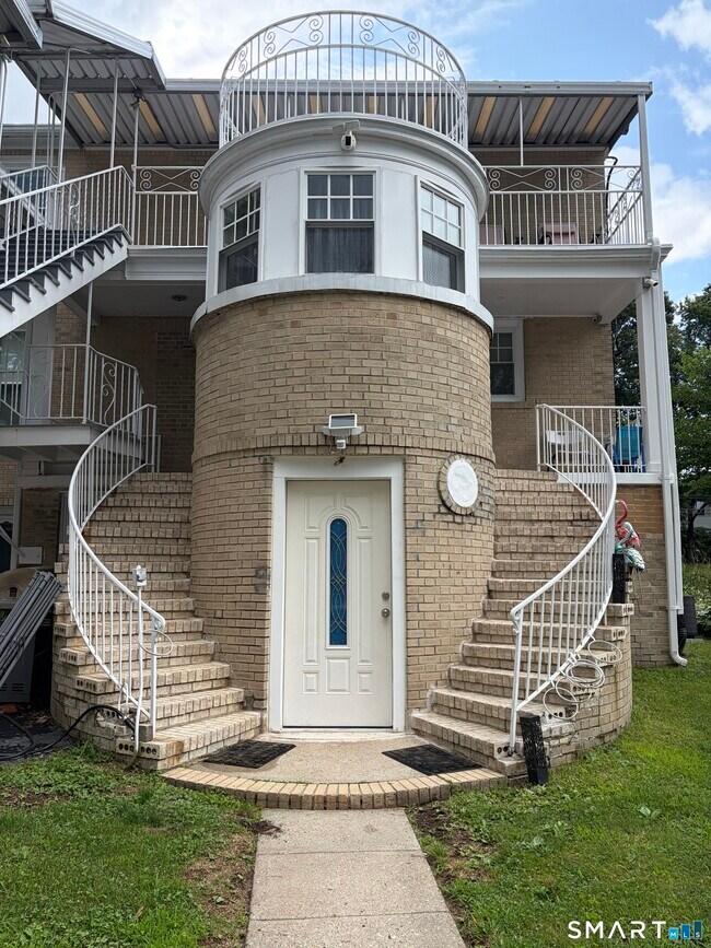 Foto del edificio - 125 Atwater Ave