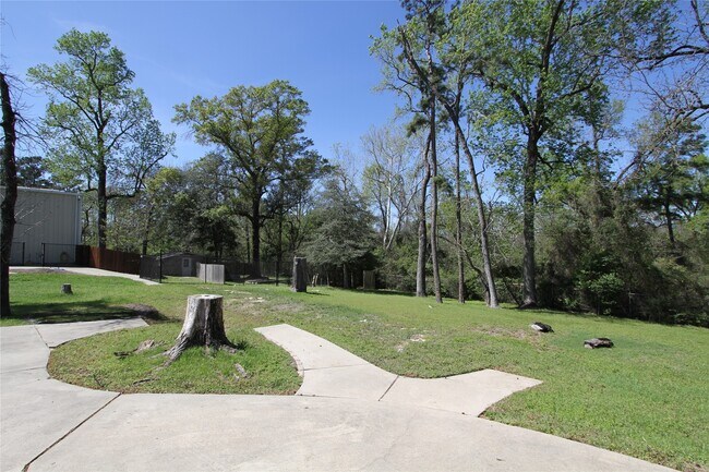 Building Photo - 11518 Bogs Rd