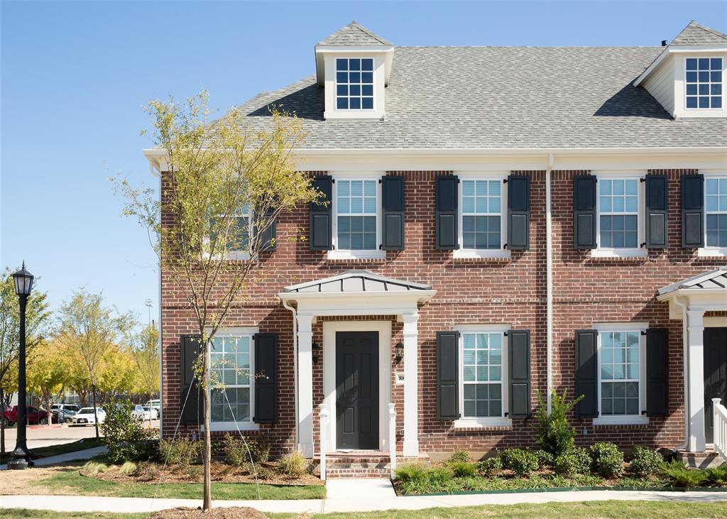 Foto principal - 8848 Bridge St