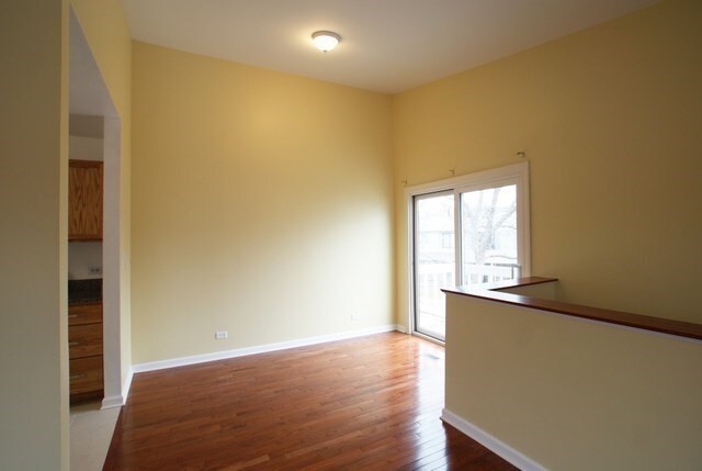 Building Photo - 415 Harrison Ct