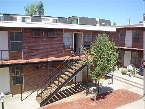 Building Photo - Greenbriar Apartments